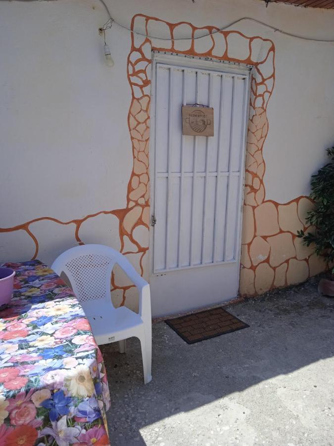 Apartamento Το Μικρό Σπίτι Στη Φάρμα! Acarnas Exterior foto